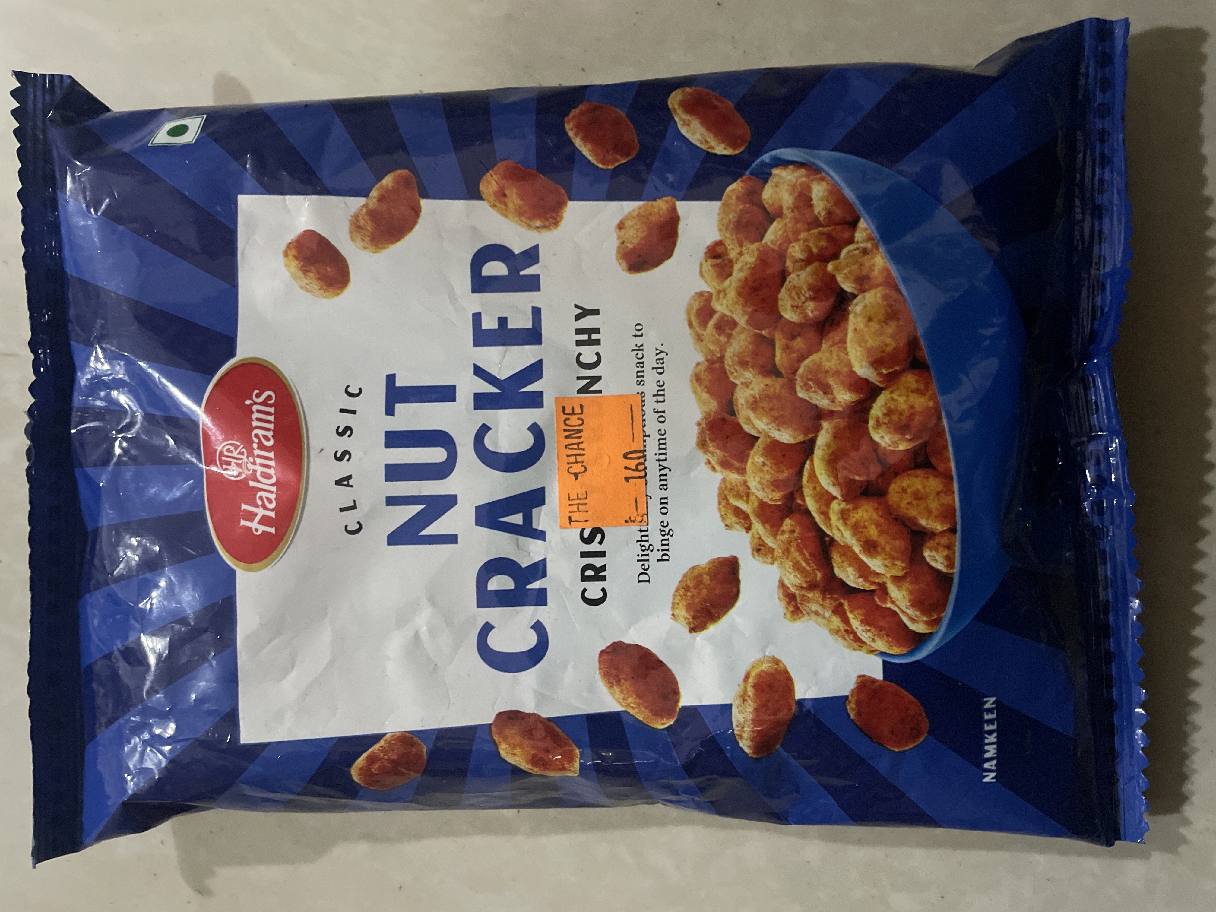 NUT CRACKER 180g